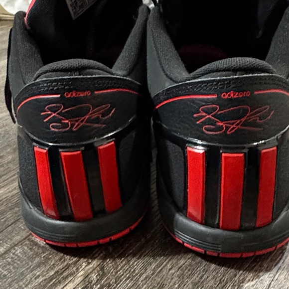 Adidas - Picture 6 of 6